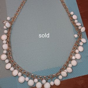 Vintage gold tone and white beads necklace